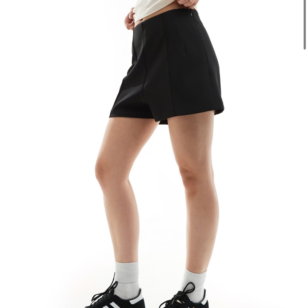 ASOS DESIGN tailored high waist seam shorts